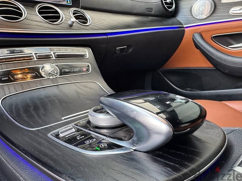 Mercedes-Benz E300 2019 15