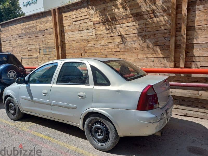 Opel Corsa 2005 1