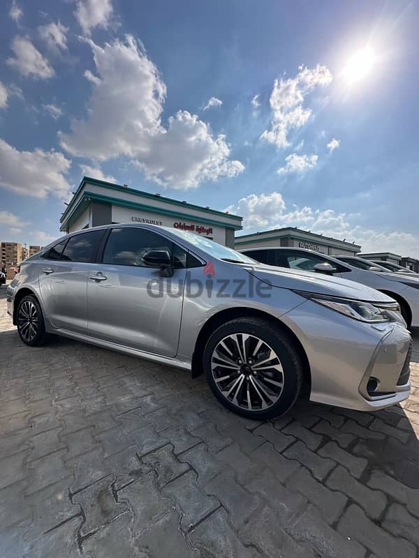 Toyota Corolla 2025 كاملة 3