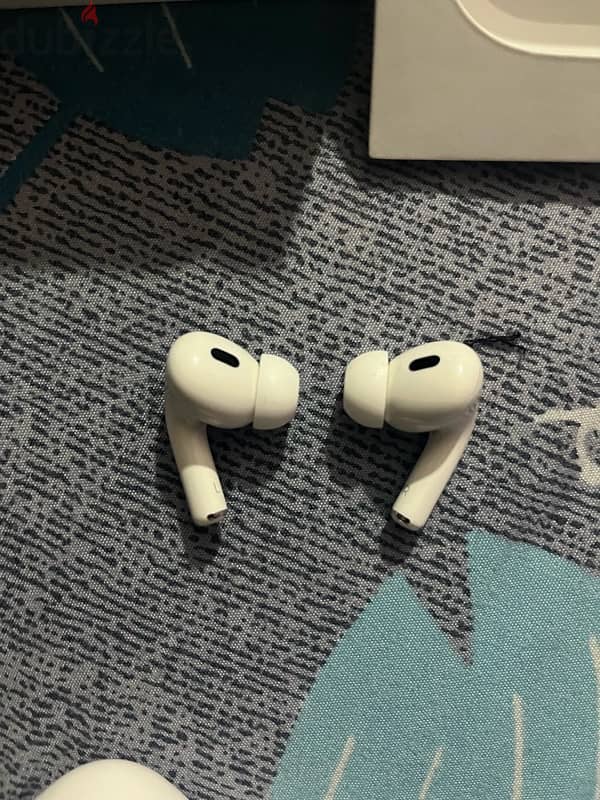 اير بودز برو الجيل الثاني AIRPODS PRO  2 5