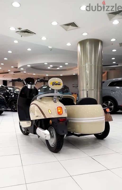 Roli scotter+side car سكوتر بعربه جانبيه 1