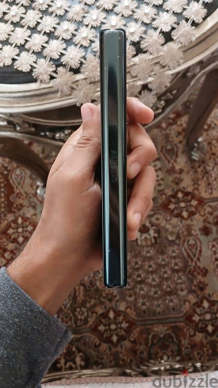 Samsung Galaxy fold 3 4