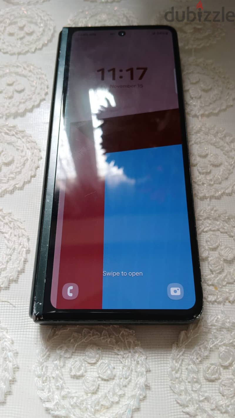 Samsung Galaxy fold 3 2