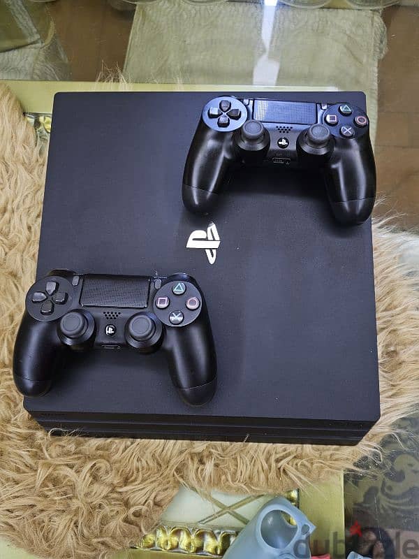 ps4 pro 1TB 1