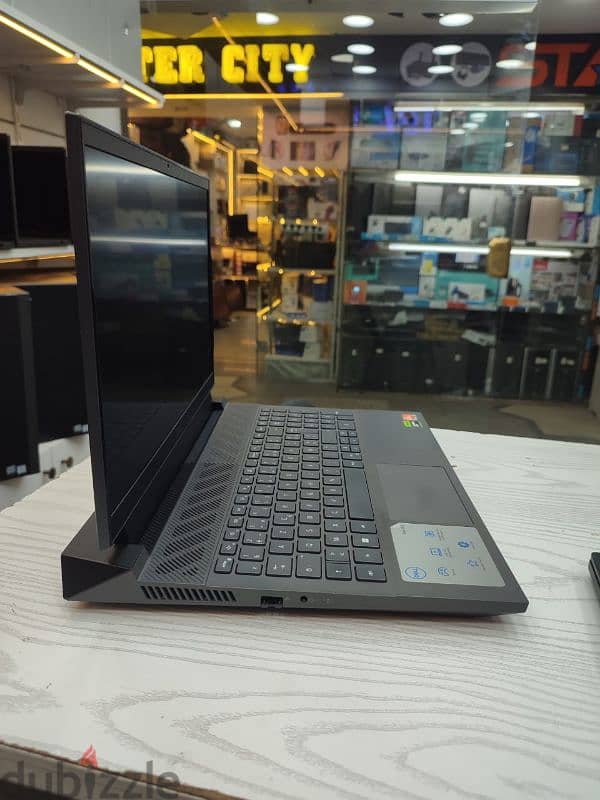 DELL G15 5530 حالة زيييييييرووووووووووو وارد فرنسا بضمان سنة 1