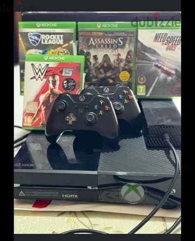 Xbox One كسر زيرو معاه اتنين زراع واربع العاب اسطوانات وكا ميرا