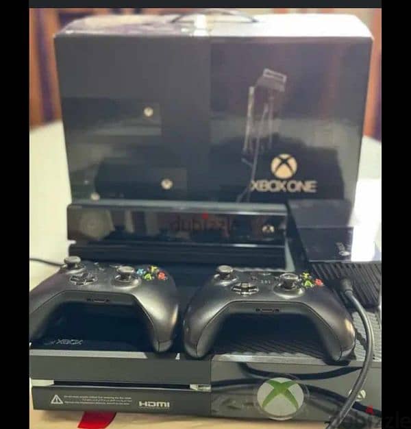 Xbox One كسر زيرو معاه اتنين زراع واربع العاب اسطوانات وكا ميرا 1