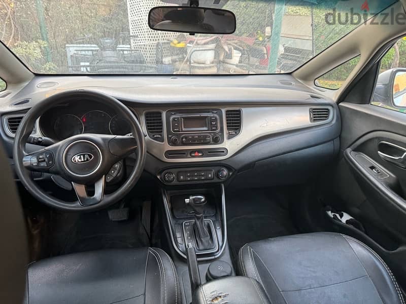 Kia Carens 2016 3