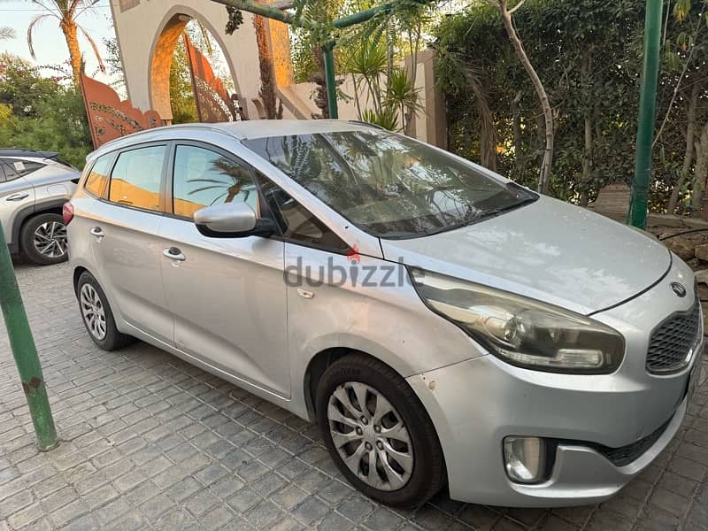 Kia Carens 2016 4