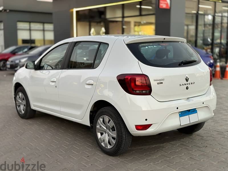 Renault Sandero 2023 touch screen | سانديرو كسر زيرو 2