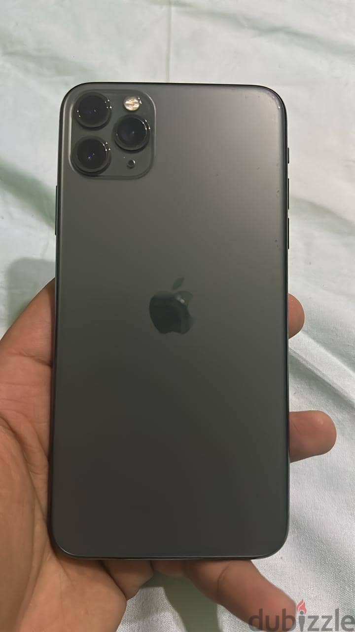 iPhone 11 Pro Max 0