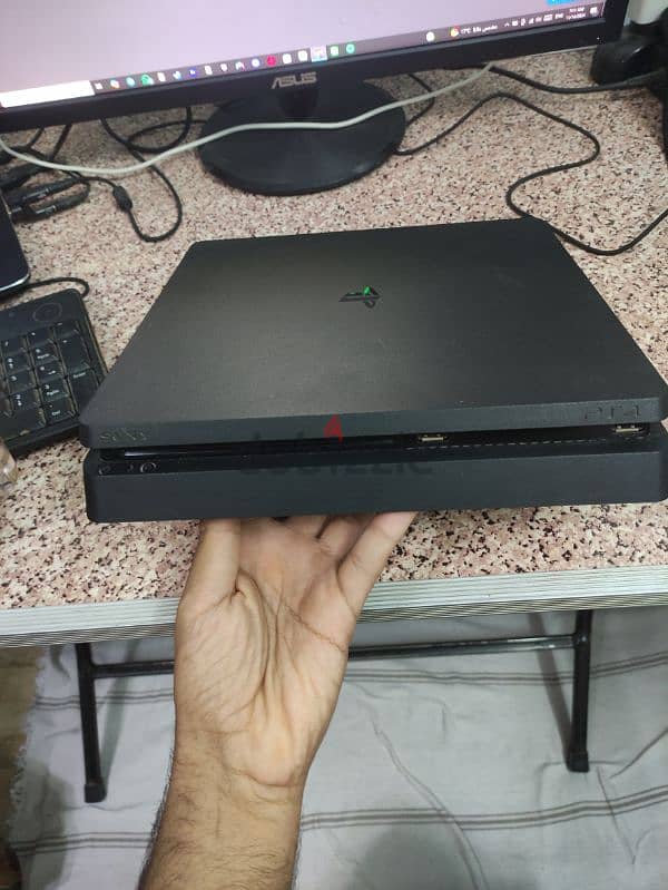 ps4 slim 1tb 2