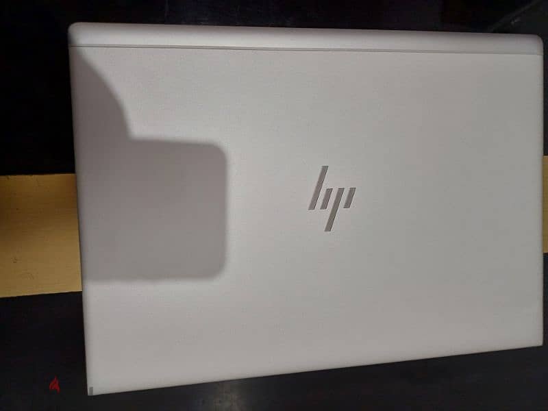 hp elitebook 840 g5 8 th generation الجيل الثامن 7