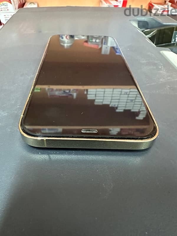 iPhone 12 Pro Max colour gold 2