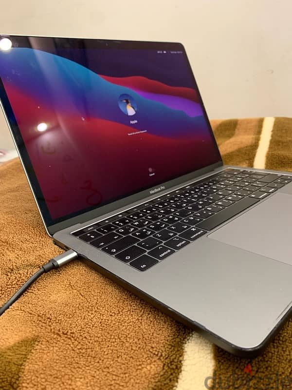 Mac book pro 2018 6