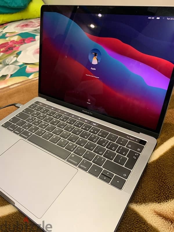 Mac book pro 2018 8