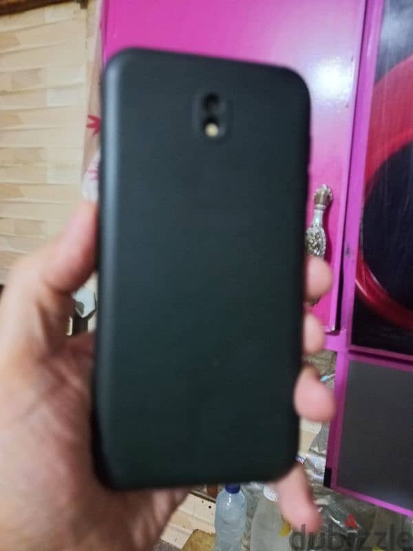 سامسونج J7pro معه جراب فقط 1