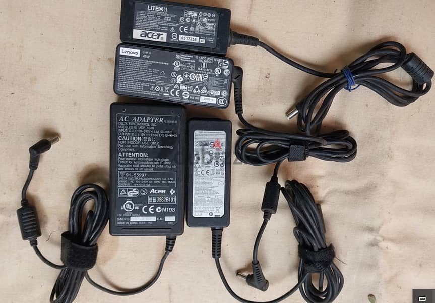 للبيع شاحن لابتوب  Laptop Chargers  بسعر= 200 جم 6