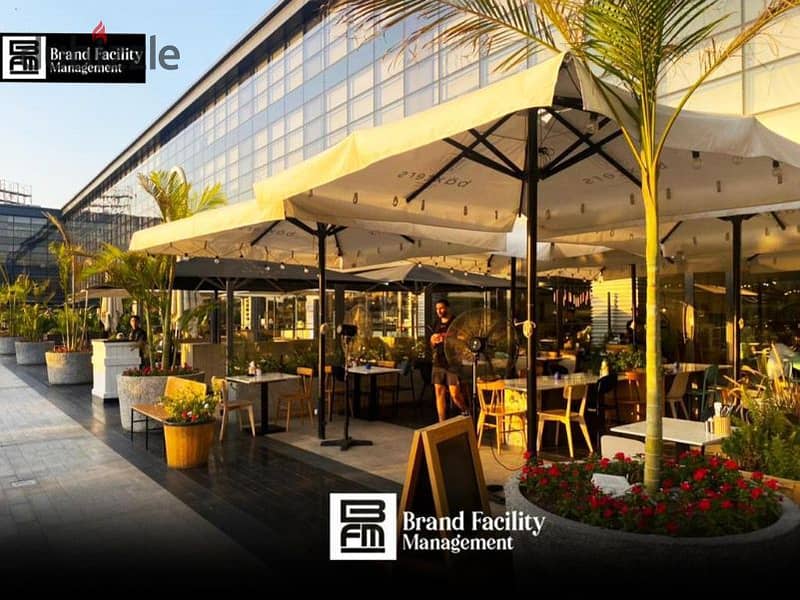 restaurant for rent  200m - the best market price - prime location with a mall frontage - New Cairo (First Settlement) 3