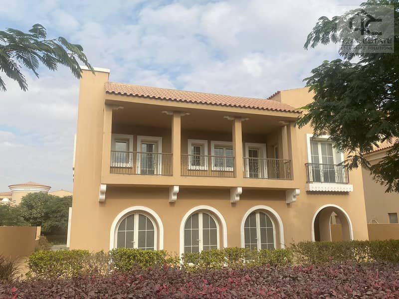 With lowest total price in market and ready to move Classic standalone 525 m 6 bedrooms semi finished on land scape view for sale in Hyde Park 4