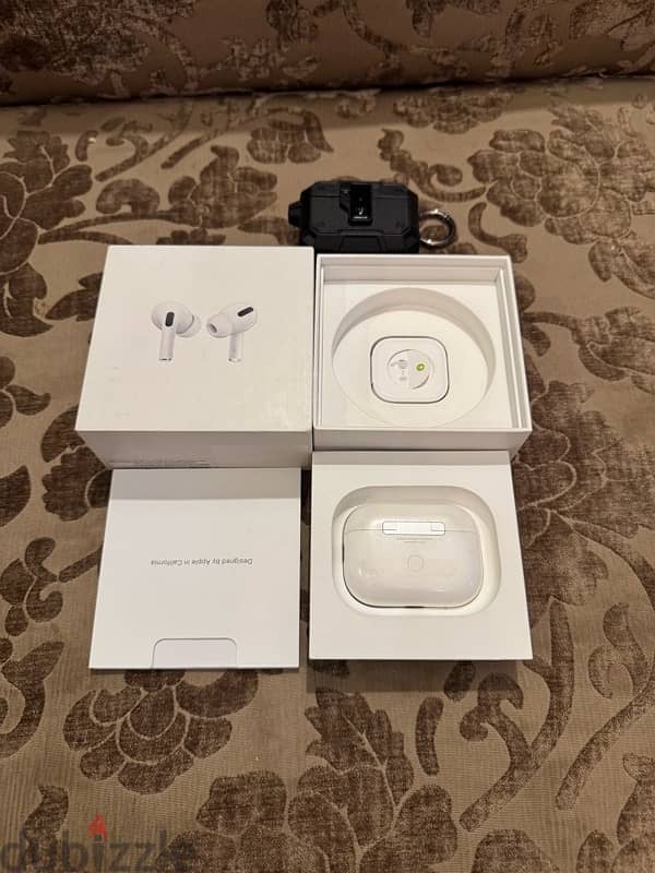 AirPods Pro gen 2 type C mag safe 3