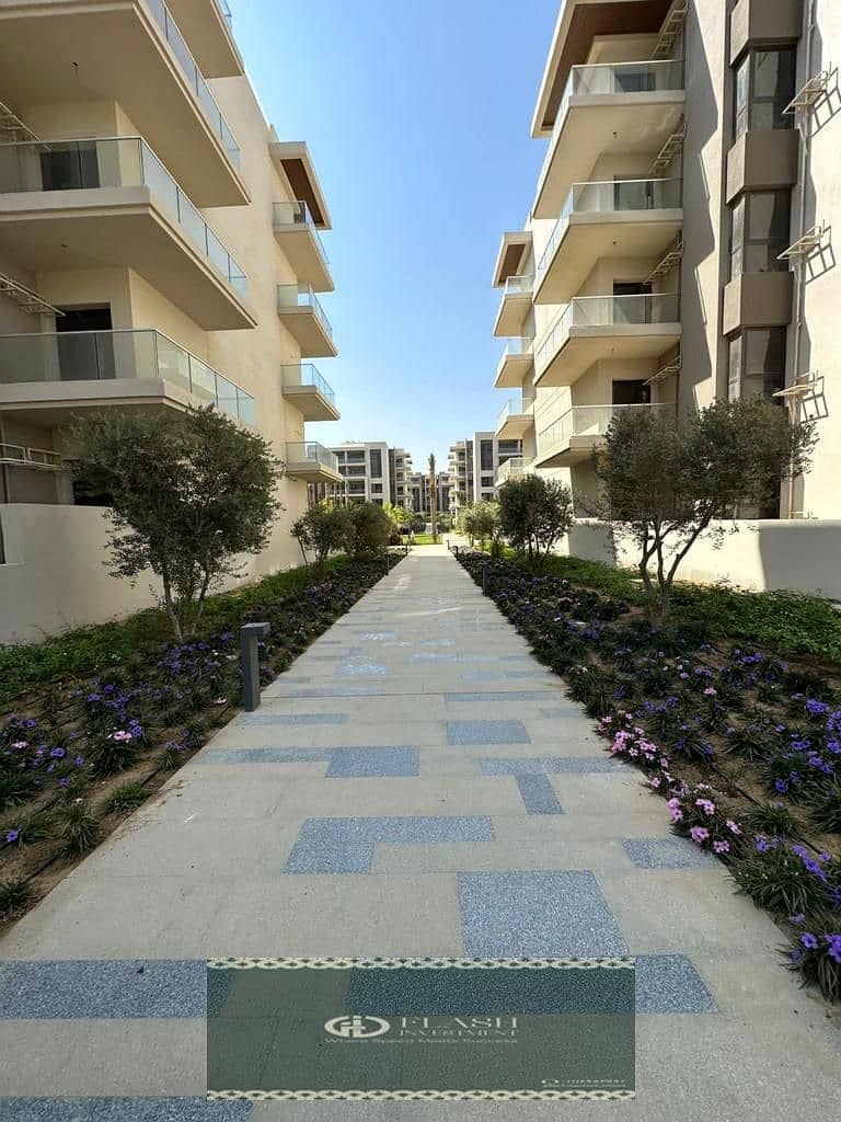 Apartment for sale, immediate receipt, finished, 40% down payment and the rest over a year, for sale in the Fifth Settlement, an integrated compound f 1