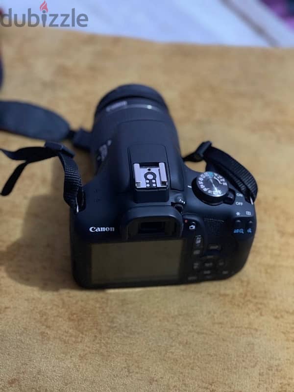 Canon EOS 2000D DSLR camera with EFS with 18-55mm III lens kit 3