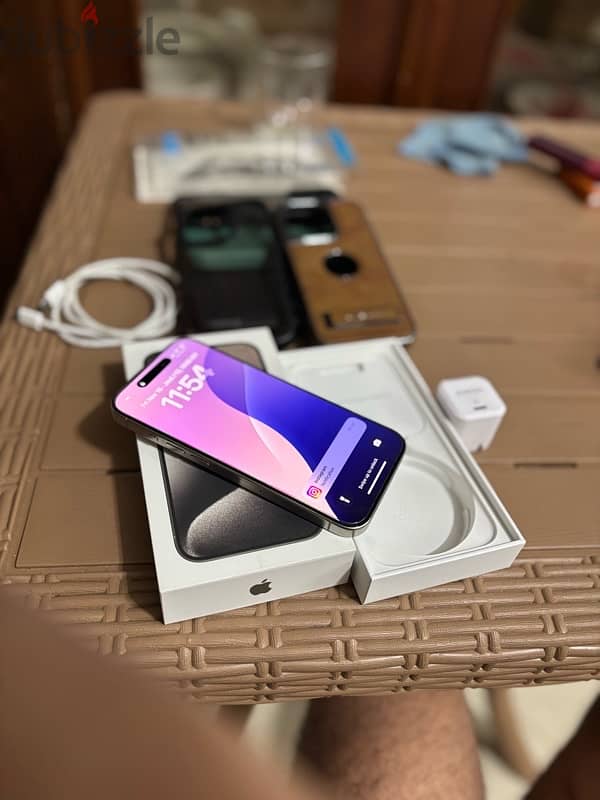 iphone 15 pro 256 Middle East 2