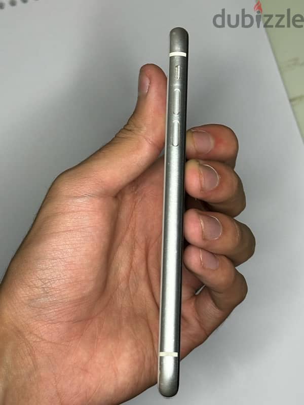 iPhone 11 64gb white 3