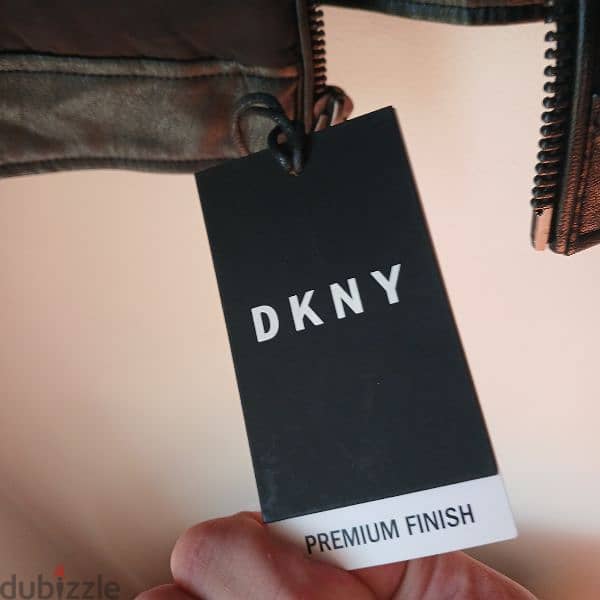 DKNY Men's Leather Jacket Original Size Medium with ticket 6