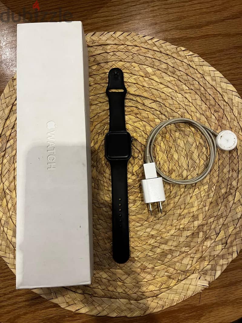 Apple Watch series 5 40MM 5