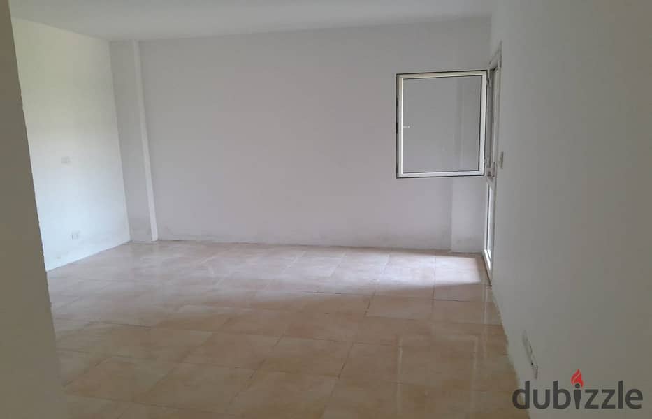 Apartment for sale in Madinaty, in front of services, 140 m, on the edge, in a distinguished location 0