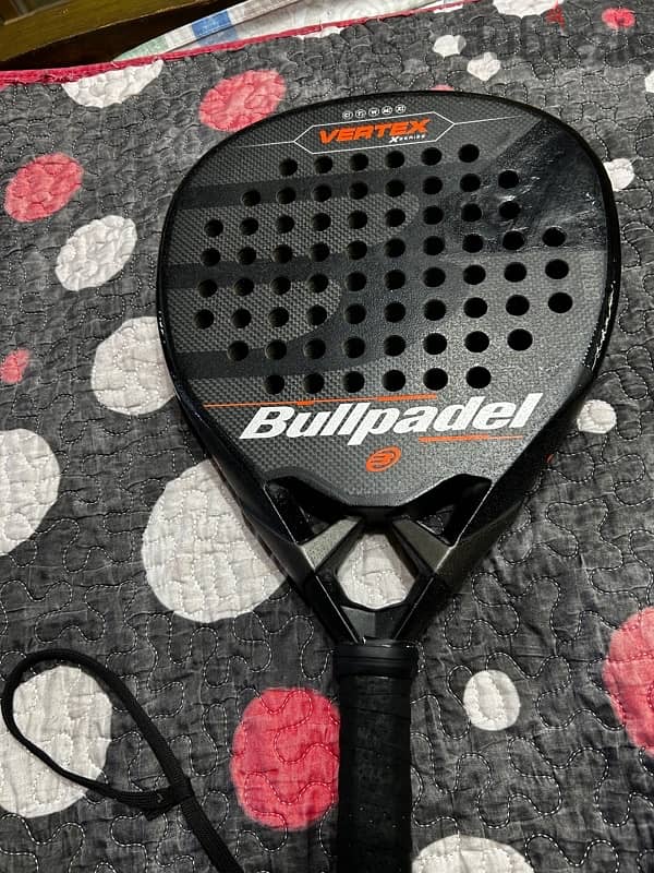 bullpadel vertex xseries carbon pro black LTD 2