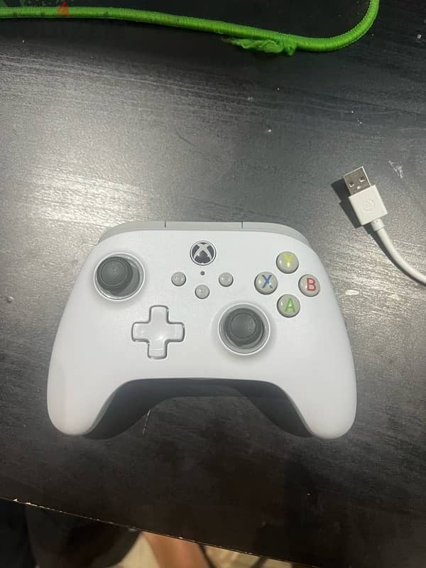 Xbox One controller ( Power A ) 2