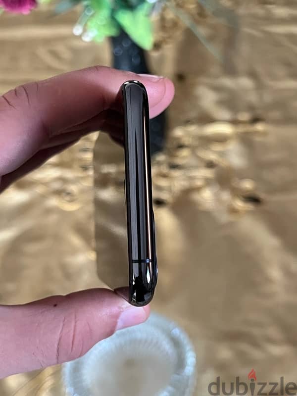 IPhone 11 Pro 256gb كسر زيرو 7