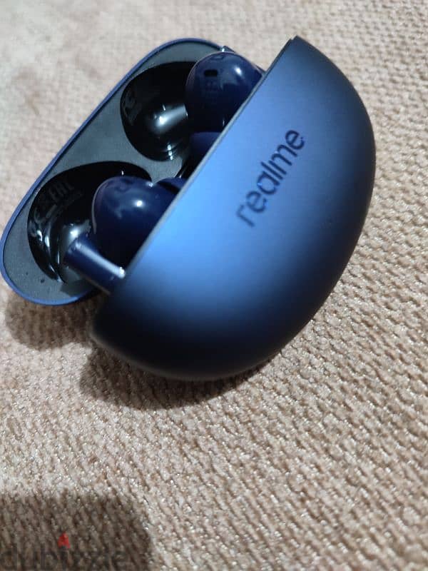 realme buds air 5 استخدام خفيف 4 شهور 0