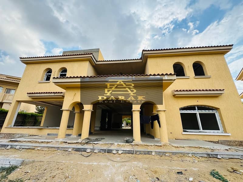 For Sale: Luxurious Palace in Madinaty - 90% Finished, 7 Bedrooms, Wide Garden View, North-Facing, Fully Paid 0