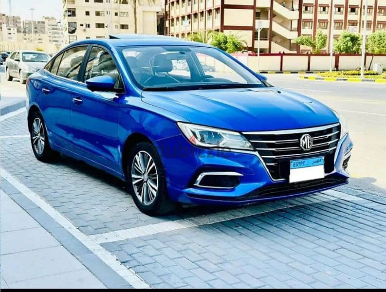 سياره للايجار MG5 2022 Topline 2