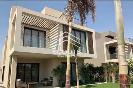 Townhouse for sale, distinctive location in Mostakbal City, next to Madinaty, with a 42% discount, The Butterfly Compound