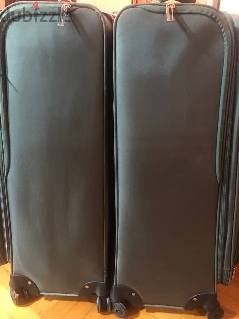 2 Lucas luggages /   شنطين سفر حجم كبير وارد امريكا ماركة لوكس 1