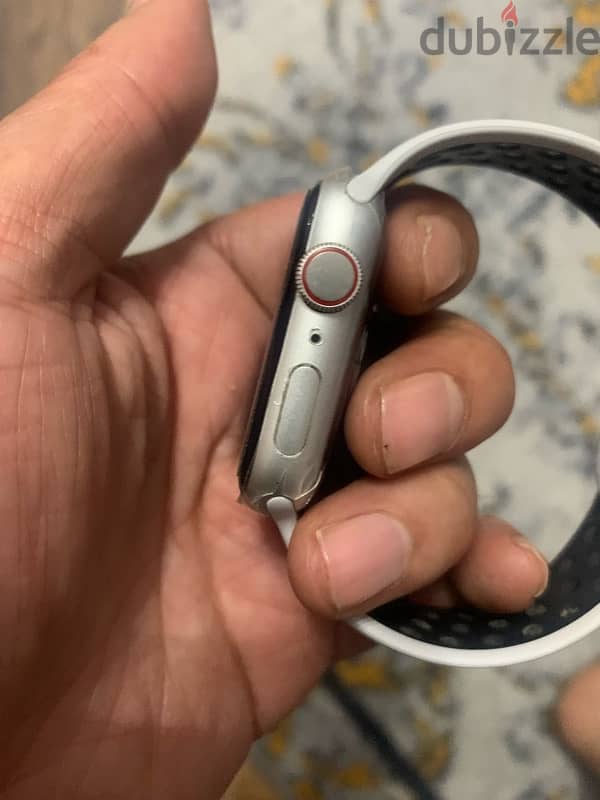 apple watch series 4 nike edition 0