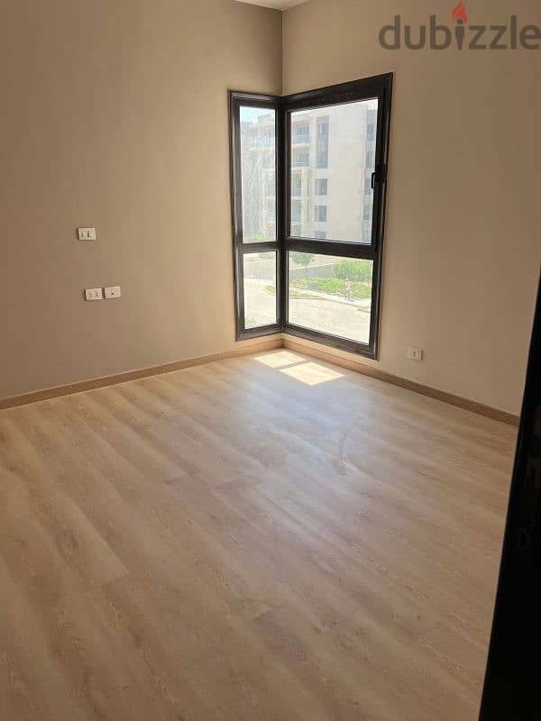 شقة للبيع كمبوند ادريس ايست - Apartment for sale in Address East 5