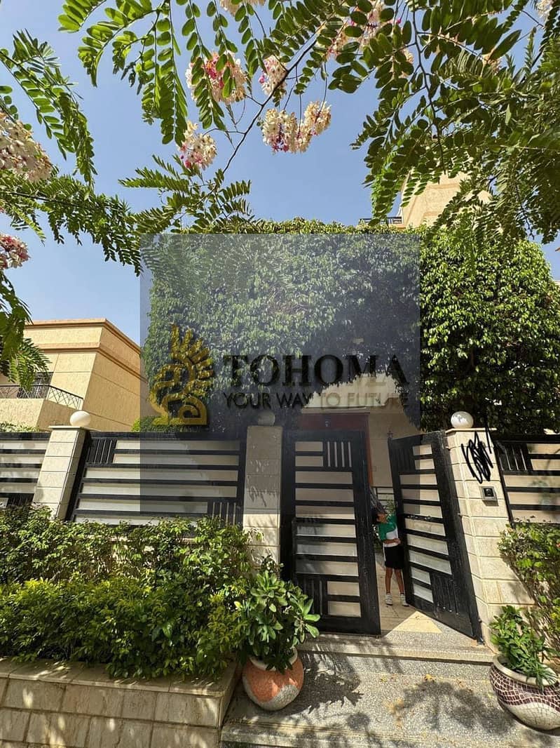 villa for sale fully finished& furnished  360m +170m garden with special elevator at rehab city 0