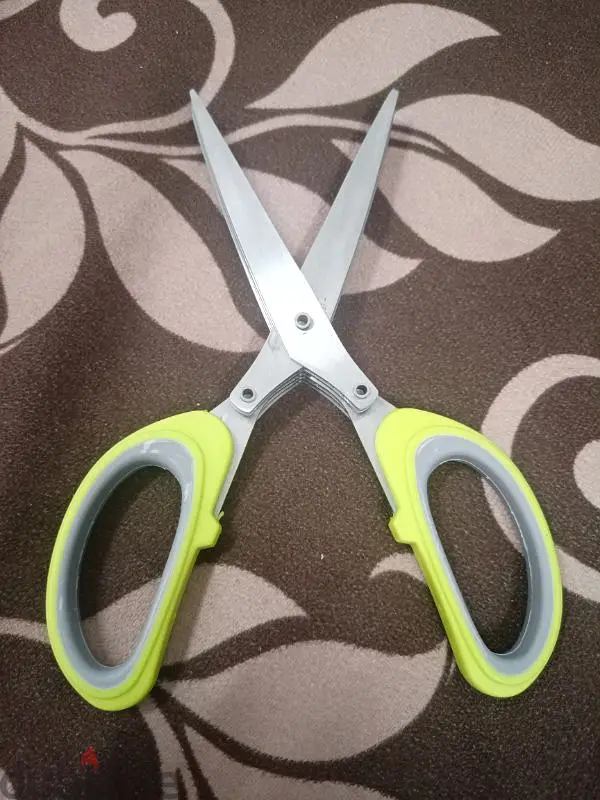مقص خضار65055713558787126