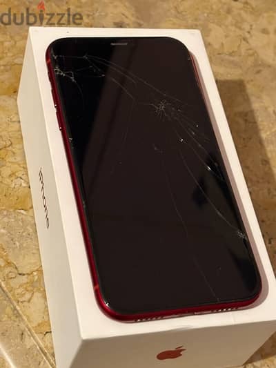 Iphone XR 128gb broken screen