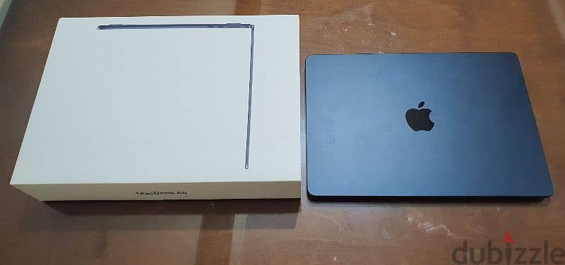 Macbbok air m2 13.6" 512GB Like new 1