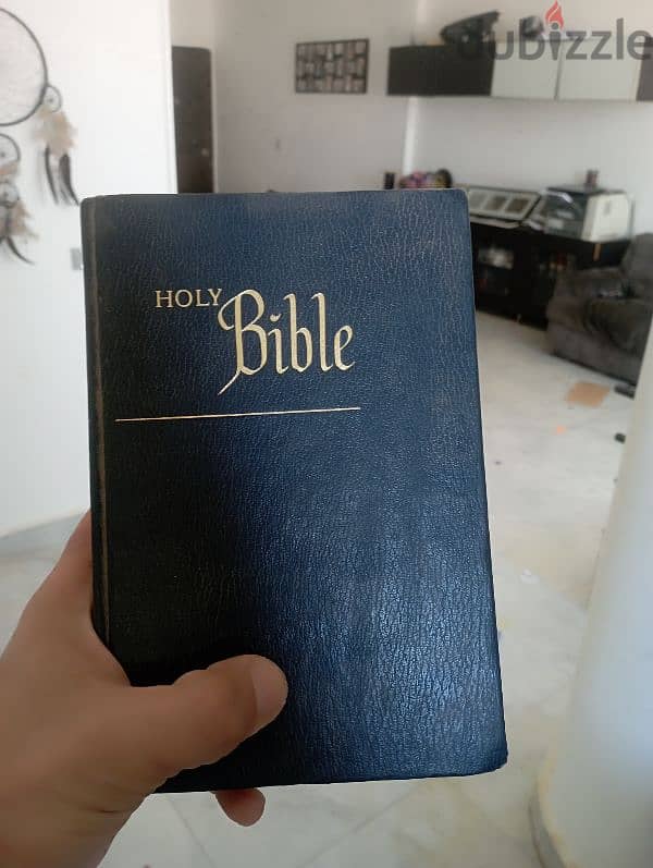 Holy Bible - King James Version - (Copyright 1984) 1