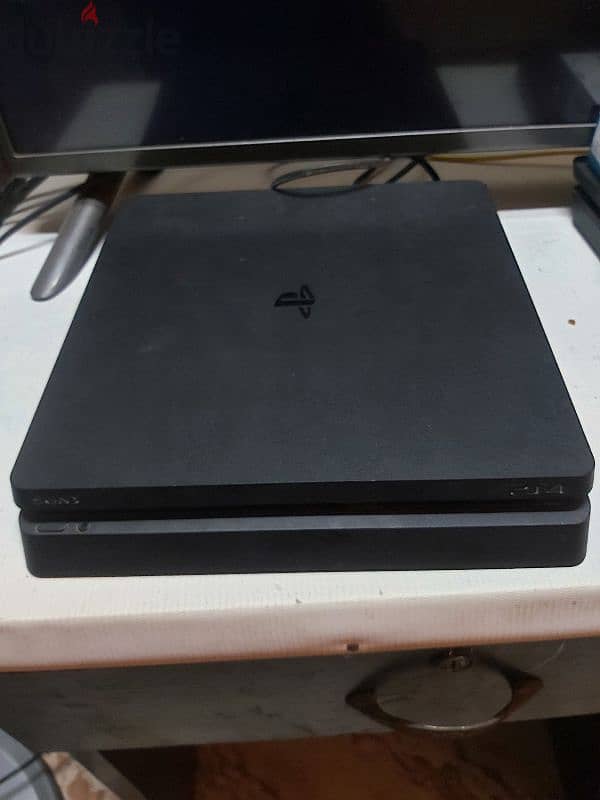 ps4 slim _1T 1