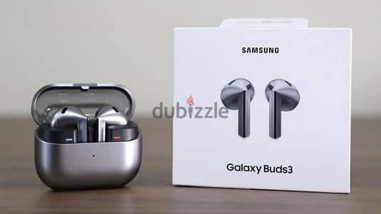 New Samsung Buds 3 Silver