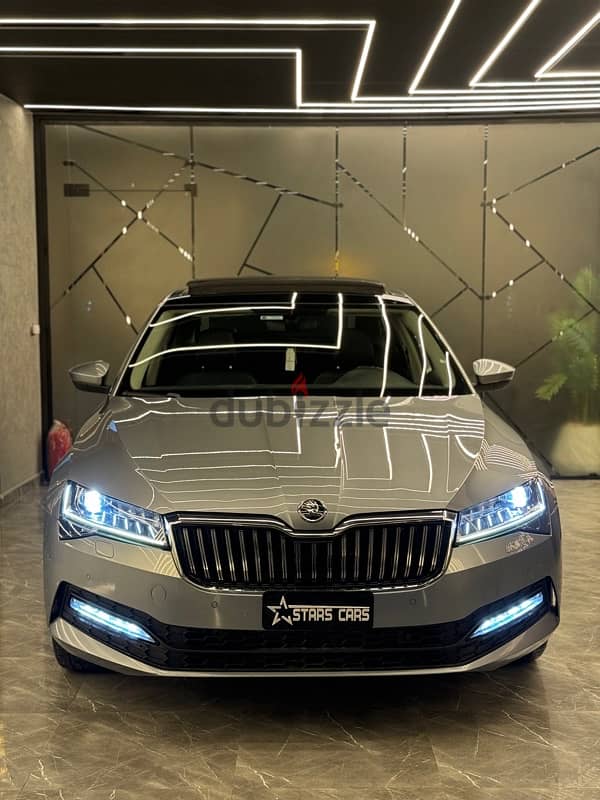 Skoda Superb 2021 0